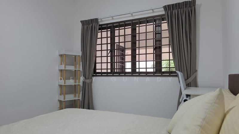 Fengli Gardens, Lorong Ong Lye, Hougang / Punggol / Sengkang, Room Rental, 200 sqft, Corner Terrace For Rent, by Deny Gunady, 500289659 - Bedroom - PropertyGuru.com.sg