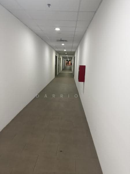 The Commerze @ Irving, 1 Irving Place, Macpherson / Potong Pasir, 1,033 sqft, Light Industrial (B1) For Sale, by Darrio ., 500289660 - Corridor - CommercialGuru.com.sg