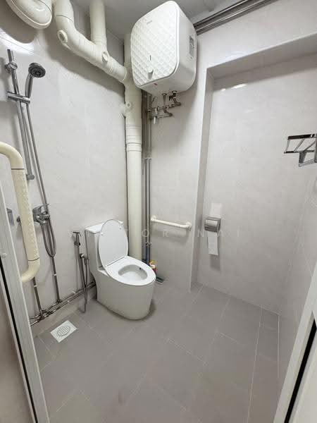 614 Ang Mo Kio Avenue 4, 614 Ang Mo Kio Avenue 4, Ang Mo Kio / Bishan / Thomson, 4 Bedrooms, 1,603 sqft, HDB Flat For Sale, by Victor Nai, 500289663 - Bathroom - PropertyGuru.com.sg
