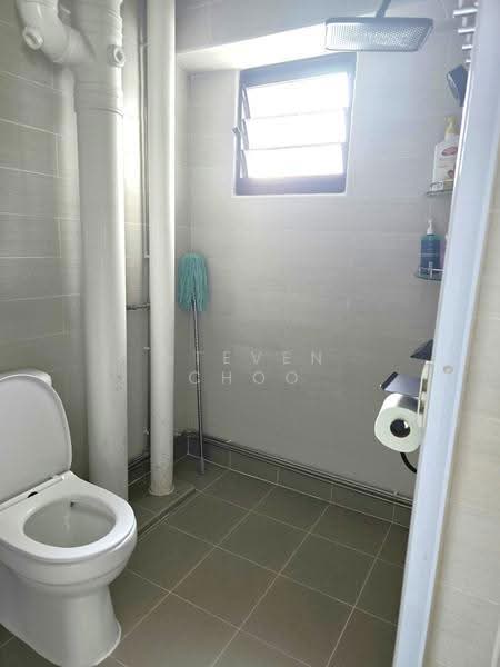 253 Compassvale Street, 253 Compassvale Street, Hougang / Punggol / Sengkang, Room Rental, 120 sqft, HDB Flat For Rent, by Steven Choo, 500289665 - Bathroom - PropertyGuru.com.sg
