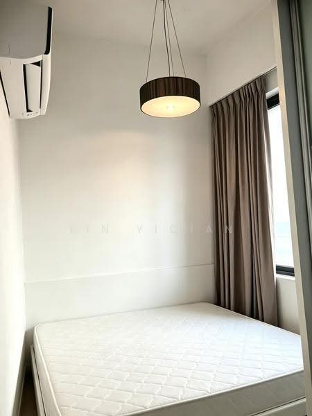 Alexis, 356 Alexandra Road, Alexandra / Commonwealth, 2 Bedrooms, 807 sqft, Condominium For Sale, by Lin Yiqian, 500289670 - Bedroom - PropertyGuru.com.sg