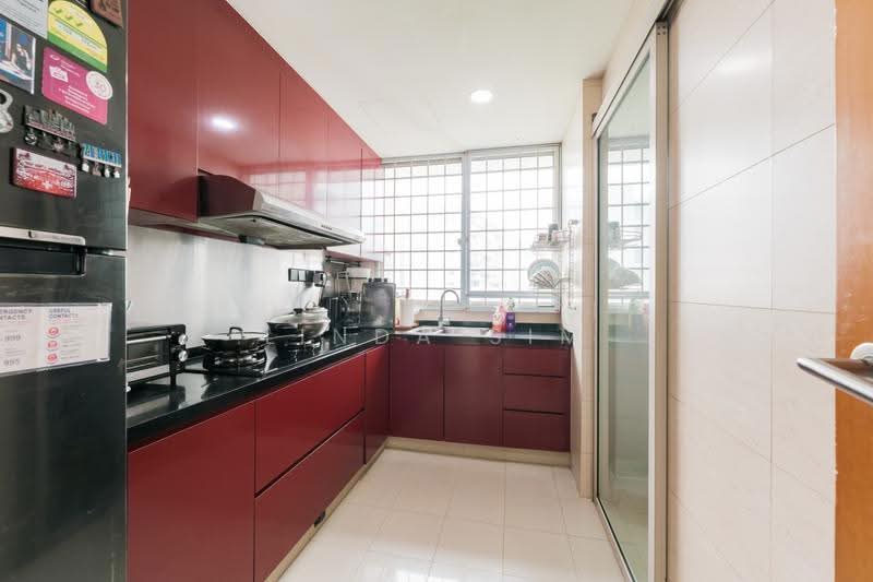 Gardenvista, 950 Dunearn Road, Clementi Park / Upper Bukit Timah, 3 Bedrooms, 1,163 sqft, Condominium For Sale, by Linda Sim, 500289681 - Kitchen - PropertyGuru.com.sg