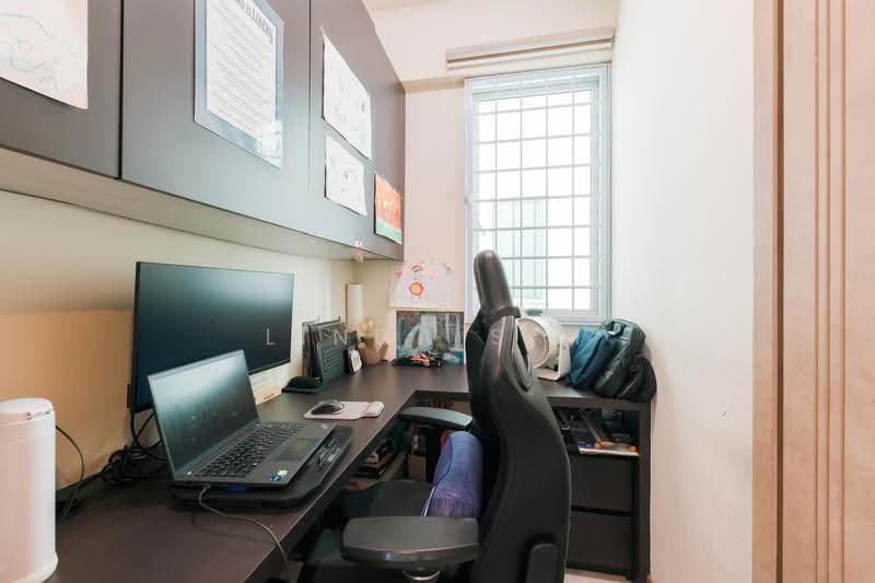 Gardenvista, 950 Dunearn Road, Clementi Park / Upper Bukit Timah, 3 Bedrooms, 1,163 sqft, Condominium For Sale, by Linda Sim, 500289681 - Study - PropertyGuru.com.sg