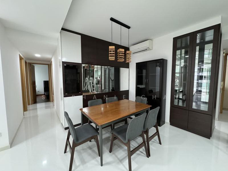 Casa Merah, 50 Tanah Merah Kechil Avenue, Bedok / Upper East Coast, 3 Bedrooms, 1,238 sqft, Condominium For Rent, by Stephanie Chan, 500289703 - Dining Room - PropertyGuru.com.sg