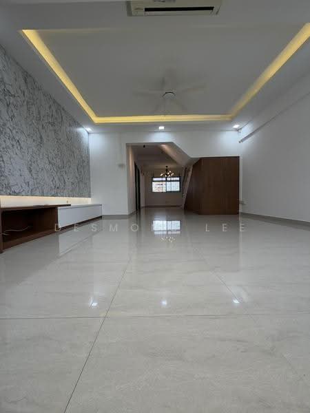 133 Geylang East Avenue 1, 133 Geylang East Avenue 1, Eunos / Geylang / Paya Lebar, 4 Bedrooms, 1,572 sqft, HDB Flat For Sale, by Desmond Lee, 500289710 - PropertyGuru.com.sg