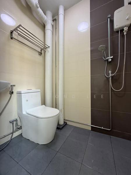 133 Geylang East Avenue 1, 133 Geylang East Avenue 1, Eunos / Geylang / Paya Lebar, 4 Bedrooms, 1,572 sqft, HDB Flat For Sale, by Desmond Lee, 500289710 - PropertyGuru.com.sg