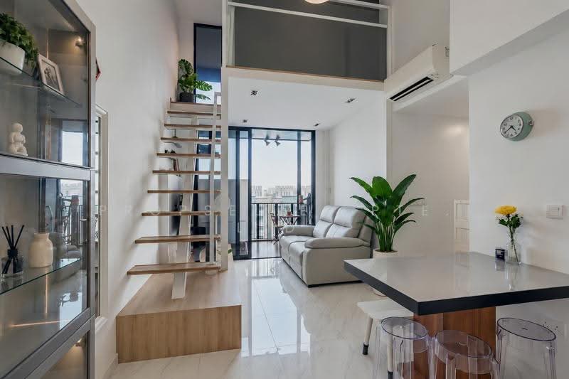 Le Quest, 12 Bukit Batok Street 41, Dairy Farm / Bukit Panjang / Choa Chu Kang, 3 Bedrooms, 1,109 sqft, Condominium For Sale, by Gina Tow, 500289711 - Living Room - PropertyGuru.com.sg