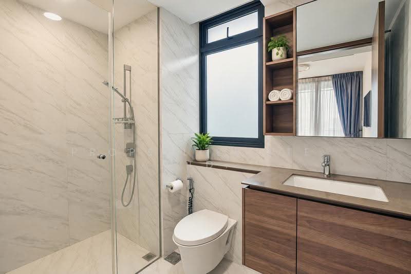 Le Quest, 12 Bukit Batok Street 41, Dairy Farm / Bukit Panjang / Choa Chu Kang, 3 Bedrooms, 1,109 sqft, Condominium For Sale, by Gina Tow, 500289711 - Bathroom - PropertyGuru.com.sg