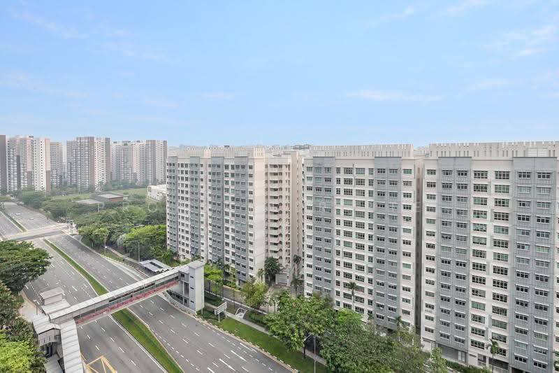 Le Quest, 12 Bukit Batok Street 41, Dairy Farm / Bukit Panjang / Choa Chu Kang, 3 Bedrooms, 1,109 sqft, Condominium For Sale, by Gina Tow, 500289711 - PropertyGuru.com.sg