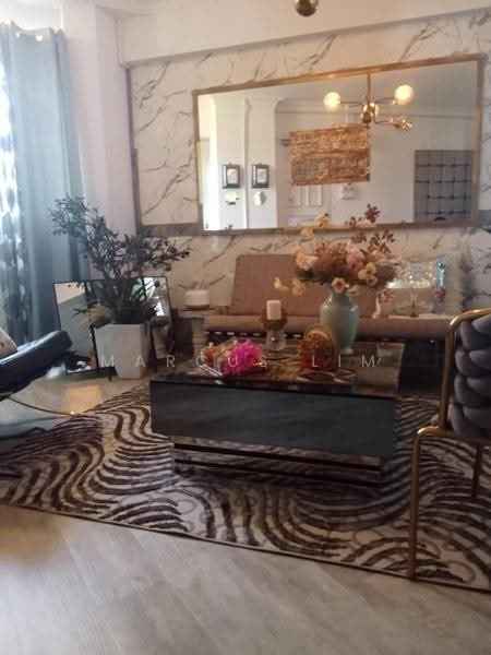 662 Buffalo Road, 662 Buffalo Road, Farrer Park / Serangoon Rd, 3 Bedrooms, 980 sqft, HDB Flat For Sale, by Marcus Lim, 500289712 - Living Room - PropertyGuru.com.sg