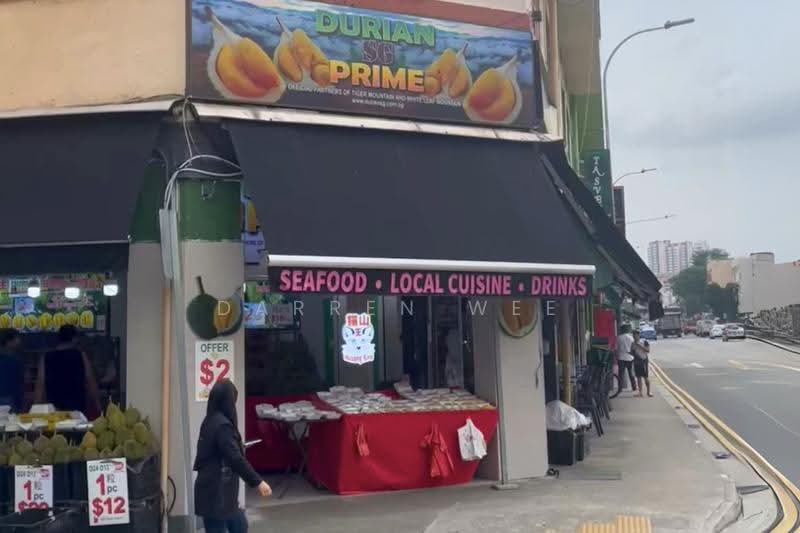 Geylang - Corner Coffeeshop / F&B / Fruits Shop, Geylang Rd, Eunos / Geylang / Paya Lebar, 1,589 sqft, Food & Beverage For Rent, by Darren Wee, 500289717 - CommercialGuru.com.sg