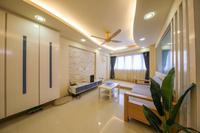 689B Choa Chu Kang Drive, 689B Choa Chu Kang Drive, Dairy Farm / Bukit Panjang / Choa Chu Kang, 3 Bedrooms, 1,184 sqft, HDB Flat For Sale, by Aaron Goh, 500289718 - Living Room - PropertyGuru.com.sg