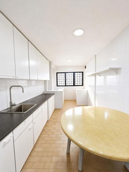 238 Bukit Batok East Avenue 5, 238 Bukit Batok East Avenue 5, Dairy Farm / Bukit Panjang / Choa Chu Kang, 3 Bedrooms, 980 sqft, HDB Flat For Sale, by Kelvin Tan, 500289720 - Kitchen - PropertyGuru.com.sg