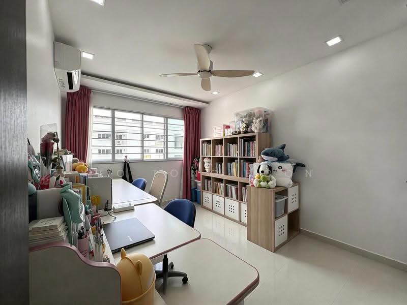 341 Bukit Batok Street 34, 341 Bukit Batok Street 34, Dairy Farm / Bukit Panjang / Choa Chu Kang, 3 Bedrooms, 1,108 sqft, HDB Flat For Sale, by Yeo Tong Boon, 500289723 - PropertyGuru.com.sg