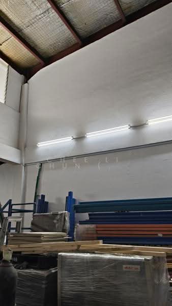 38 Ang Mo Kio Industrial Park 2, 38 Ang Mo Kio Industrial Park 2, Ang Mo Kio / Bishan / Thomson, 3,800 sqft, Light Industrial (B1) For Rent, by Chee Li Chun (CHEE), 500289737 - CommercialGuru.com.sg