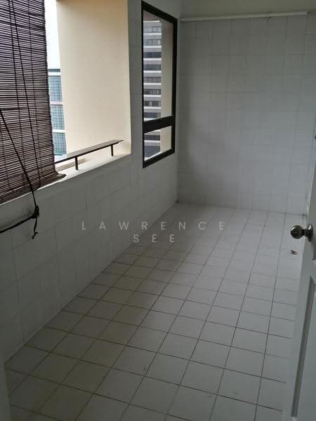 Parkway View, 39 Marine Parade Road, East Coast / Marine Parade, 4 Bedrooms, 2,776 sqft, Condominium For Rent, by Lawrence See, 500289762 - Balcony - PropertyGuru.com.sg