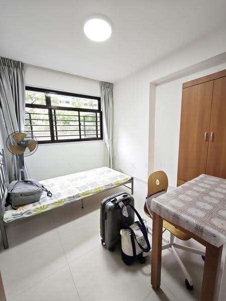 610B Tampines North Drive 1, 610B Tampines North Drive 1, Pasir Ris / Tampines, Room Rental, 100 sqft, HDB Flat For Rent, by Anita Koh, 500289764 - Bedroom - PropertyGuru.com.sg