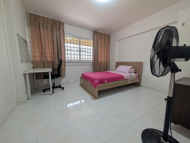 222 Tampines Street 24, 222 Tampines Street 24, Pasir Ris / Tampines, Room Rental, 100 sqft, HDB Flat For Rent, by Georgina Tey, 500289766 - PropertyGuru.com.sg