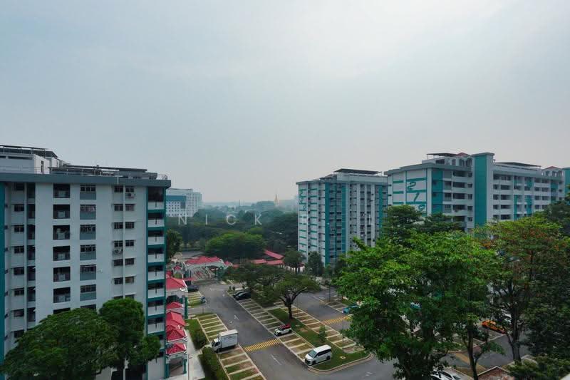 216 Ang Mo Kio Avenue 1, 216 Ang Mo Kio Avenue 1, Ang Mo Kio / Bishan / Thomson, 2 Bedrooms, 786 sqft, HDB Flat For Sale, by Nick R. L, 500289771 - Exterior - PropertyGuru.com.sg