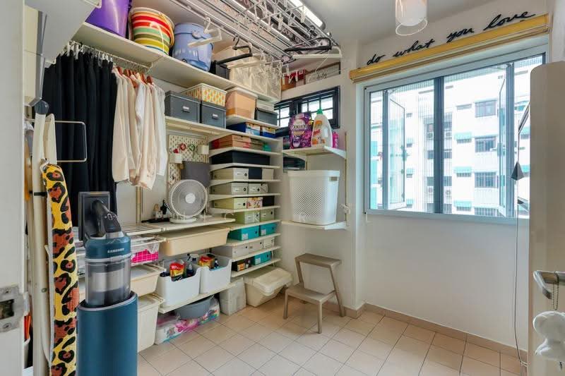 216 Ang Mo Kio Avenue 1, 216 Ang Mo Kio Avenue 1, Ang Mo Kio / Bishan / Thomson, 2 Bedrooms, 786 sqft, HDB Flat For Sale, by Nick R. L, 500289771 - Utility Room - PropertyGuru.com.sg