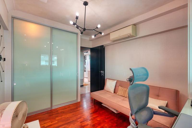 216 Ang Mo Kio Avenue 1, 216 Ang Mo Kio Avenue 1, Ang Mo Kio / Bishan / Thomson, 2 Bedrooms, 786 sqft, HDB Flat For Sale, by Nick R. L, 500289771 - Common Room - PropertyGuru.com.sg
