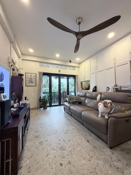 United Mansion, 592-614 East Coast Road, East Coast / Marine Parade, 3 Bedrooms, 1,141 sqft, Apartment For Sale, by Veonh Lee Hui Li, 500289775 - Living Room - PropertyGuru.com.sg
