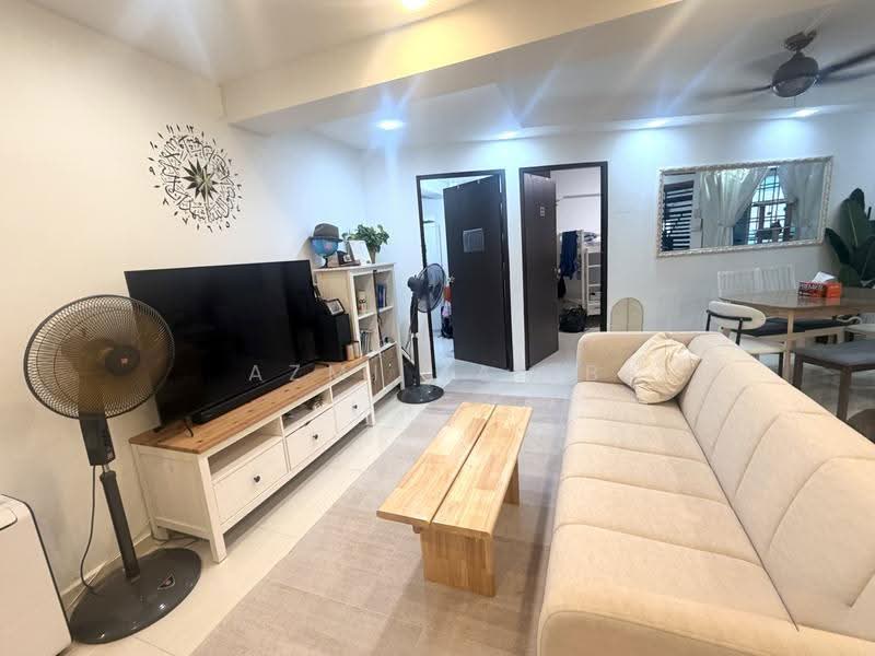 557 Hougang Street 51, 557 Hougang Street 51, Hougang / Punggol / Sengkang, 3 Bedrooms, 1,141 sqft, HDB Flat For Sale, by Azmi Talib, 500289785 - PropertyGuru.com.sg