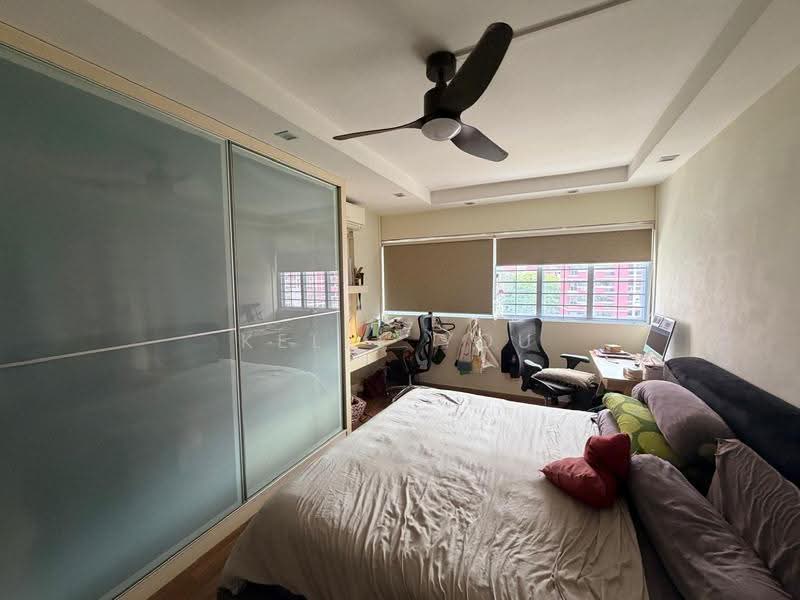 101 Bukit Batok West Avenue 6, 101 Bukit Batok West Avenue 6, Dairy Farm / Bukit Panjang / Choa Chu Kang, 3 Bedrooms, 1,421 sqft, HDB Flat For Sale, by Kelly You, 500289789 - Bedroom - PropertyGuru.com.sg