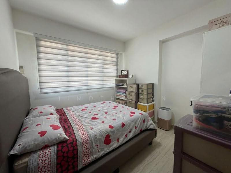 429B Bedok North Woods, 429B Bedok North Road, Bedok / Upper East Coast, 2 Bedrooms, 743 sqft, HDB Flat For Sale, by Timothy Tan, 500289805 - Bedroom - PropertyGuru.com.sg