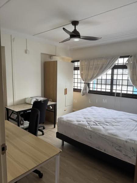 234A Serangoon Avenue 2, 234A Serangoon Avenue 2, Hougang / Punggol / Sengkang, Room Rental, 150 sqft, HDB Flat For Rent, by Stephen Lim, 500289806 - Bedroom - PropertyGuru.com.sg