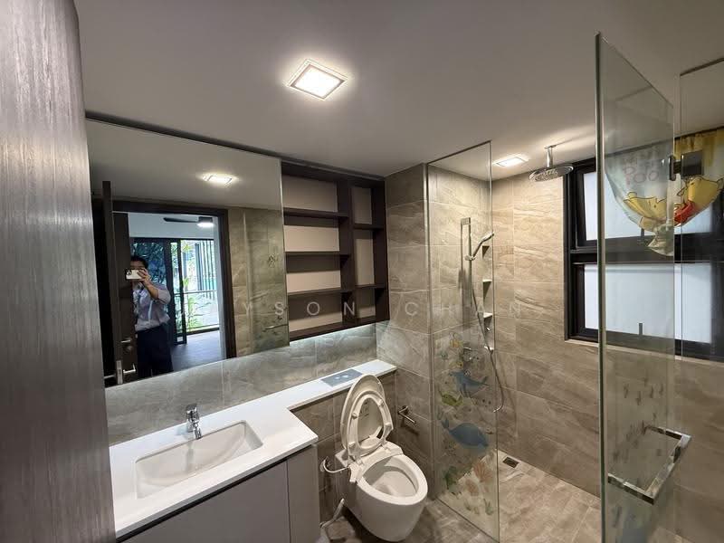 Lake Grande, 8 Jurong Lake Link, Boon Lay / Jurong / Tuas, 2 Bedrooms, 753 sqft, Condominium For Rent, by Jayson Chan, 500289853 - Bathroom - PropertyGuru.com.sg
