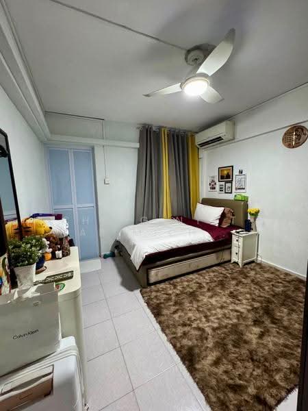 611 Ang Mo Kio Avenue 5, 611 Ang Mo Kio Avenue 5, Ang Mo Kio / Bishan / Thomson, 2 Bedrooms, 721 sqft, HDB Flat For Sale, by Chang Nyet Har Michelle, 500289859 - Bedroom - PropertyGuru.com.sg