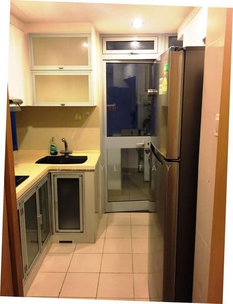 Hillview Regency, 28 Bukit Batok East Avenue 2, Dairy Farm / Bukit Panjang / Choa Chu Kang, 2 Bedrooms, 904 sqft, Condominium For Sale, by Daryl Tay, 500289868 - Kitchen - PropertyGuru.com.sg