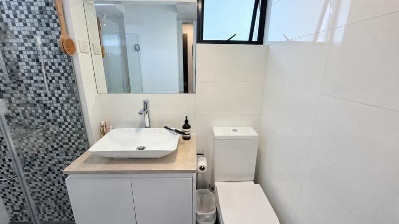 Hilltop Grove, 134 Hillview Avenue, Dairy Farm / Bukit Panjang / Choa Chu Kang, 2 Bedrooms, 861 sqft, Condominium For Sale, by Sean Ng, 500289879 - Bathroom - PropertyGuru.com.sg