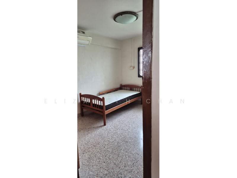 13 Holland Drive, 13 Holland Drive, Tanglin / Holland / Bukit Timah, Room Rental, 90 sqft, HDB Flat For Rent, by Elizabeth Chan, 500289887 - Bedroom - PropertyGuru.com.sg