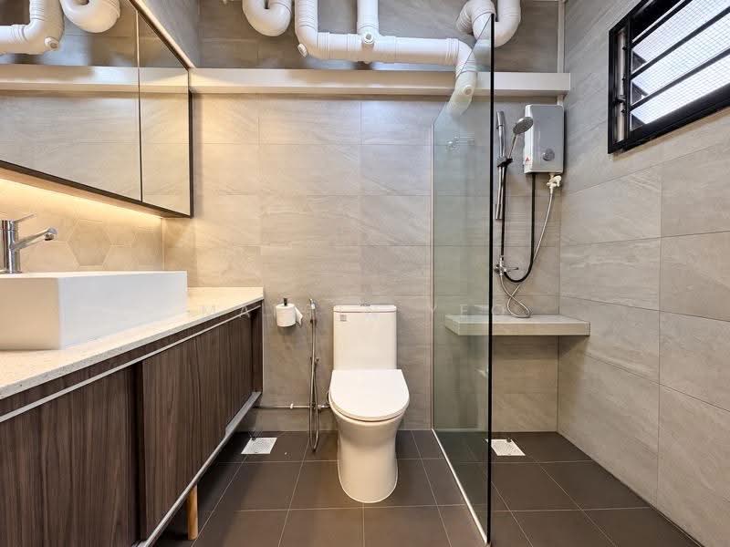 18 Cantonment Close, 18 18, Chinatown / Tanjong Pagar, 3 Bedrooms, 969 sqft, HDB Flat For Sale, by Martin Yeo, 500289893 - PropertyGuru.com.sg