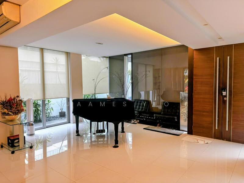 Goodman Road Bungalow Zone, East Coast / Marine Parade, 6 Bedrooms, 7,001 sqft, Semi-Detached House For Sale, by Jaames Yeo, 500289899 - Piano section - PropertyGuru.com.sg