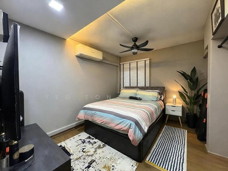 816 Woodlands Street 82, 816 Woodlands Street 82, Admiralty / Woodlands, 3 Bedrooms, 1,905 sqft, HDB Flat For Sale, by Yeo Tong Boon, 500289900 - Bedroom - PropertyGuru.com.sg