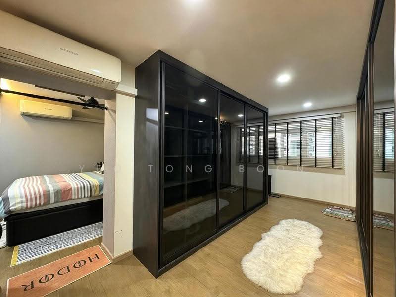 816 Woodlands Street 82, 816 Woodlands Street 82, Admiralty / Woodlands, 3 Bedrooms, 1,905 sqft, HDB Flat For Sale, by Yeo Tong Boon, 500289900 - Bedroom - PropertyGuru.com.sg