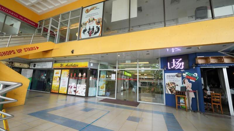 Katong Shopping Centre, 865 Mountbatten Road, East Coast / Marine Parade, 323 sqft, Mall Shop For Rent, by Josina Ng, 500289938 - CommercialGuru.com.sg