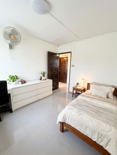 346 Ubi Avenue 1, 346 Ubi Avenue 1, Eunos / Geylang / Paya Lebar, 3 Bedrooms, 904 sqft, HDB Flat For Sale, by Celine Chow 周于琪, 500289947 - Bedroom - PropertyGuru.com.sg