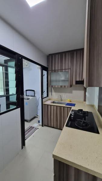 461A Blossom Spring @ Yishun, 461A Yishun Avenue 6, Sembawang / Yishun, 2 Bedrooms, 774 sqft, HDB Flat For Rent, by Maideen ., 500289952 - Kitchen - PropertyGuru.com.sg