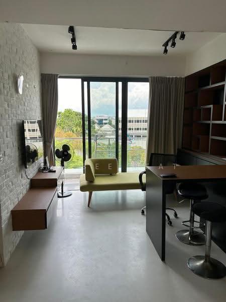Hedges Park Condominium, 71 Flora Drive, Changi Airport / Changi Village, 1 Bedroom, 484 sqft, Condominium For Rent, by Ho See Keat, 500289965 - Living Room with unblocked view - PropertyGuru.com.sg