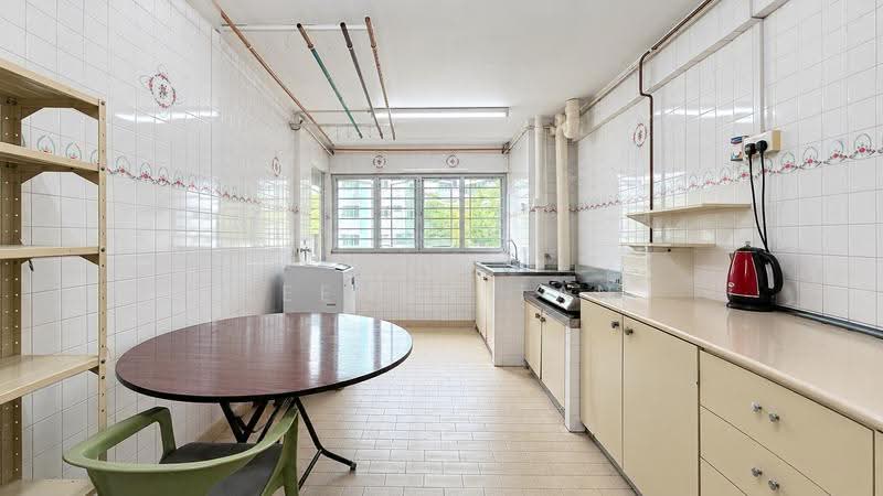 624 Ang Mo Kio Avenue 4, 624 Ang Mo Kio Avenue 4, Ang Mo Kio / Bishan / Thomson, 2 Bedrooms, 732 sqft, HDB Flat For Sale, by Keenan Tan, 500289978 - Kitchen - PropertyGuru.com.sg