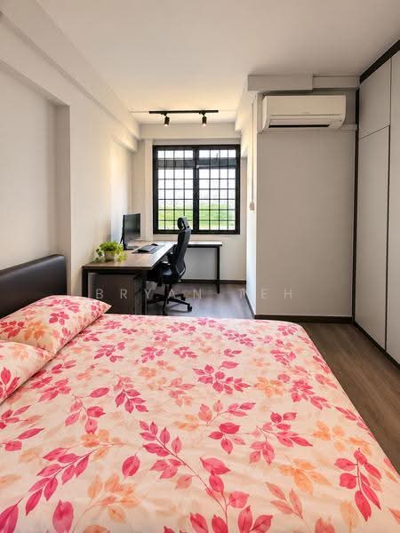 738 Jurong West Street 75, 738 Jurong West Street 75, Boon Lay / Jurong / Tuas, 3 Bedrooms, 1,130 sqft, HDB Flat For Sale, by Bryan Teh, 500289980 - Bedroom - PropertyGuru.com.sg