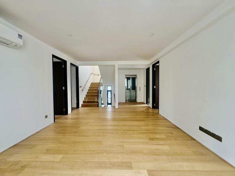 Rare Brand New Freehold Detached Home | Watten | 7 Bedrooms, HILLCREST / WATTEN / SHELFORD ROAD, TANGLIN / HOLLAND / BUKIT TIMAH, Newton / Novena, 7 Bedrooms, 9,614 sqft, Detached House For Sale, by Lynn Loh, 500290013 - Interior - PropertyGuru.com.sg