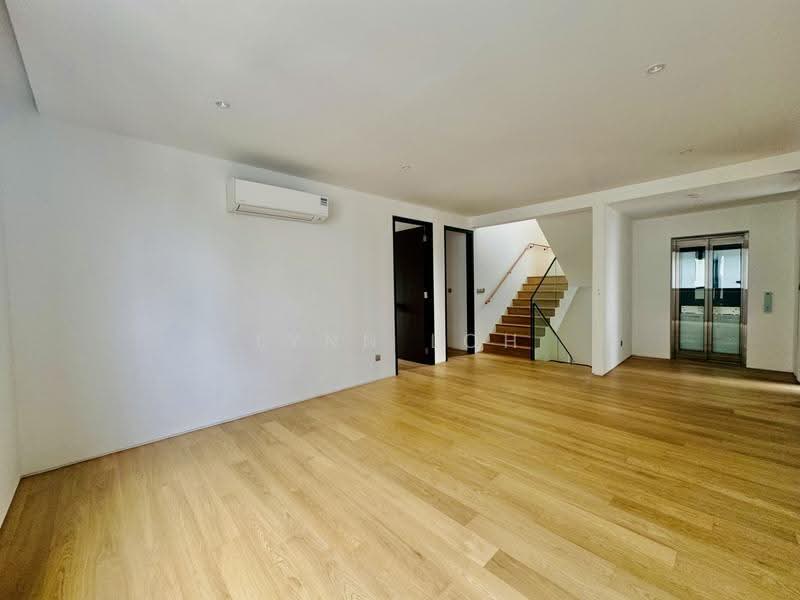 Rare Brand New Freehold Detached Home | Watten | 7 Bedrooms, HILLCREST / WATTEN / SHELFORD ROAD, TANGLIN / HOLLAND / BUKIT TIMAH, Newton / Novena, 7 Bedrooms, 9,614 sqft, Detached House For Sale, by Lynn Loh, 500290013 - Interior - PropertyGuru.com.sg