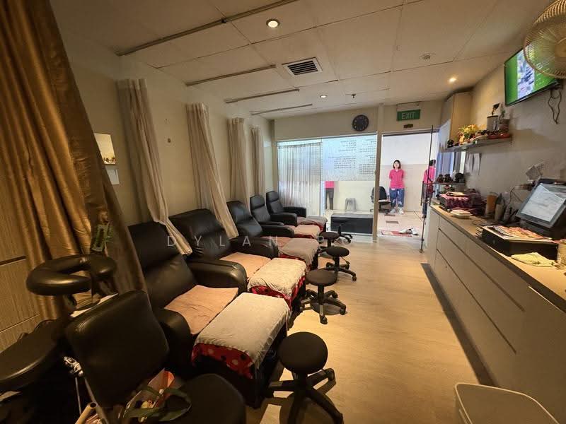 People's Park Centre, Upper Cross Street, Boat Quay / Raffles Place / Marina, 452 sqft, Mall Shop For Sale, by Dylan Poh, 500290031 - CommercialGuru.com.sg