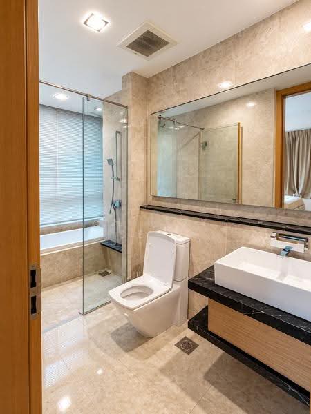 Marina Bay Residences, 18 Marina Boulevard, Boat Quay / Raffles Place / Marina, 4 Bedrooms, 3,961 sqft, Condominium For Rent, by Shirley Seng, 500290048 - Bathroom - PropertyGuru.com.sg