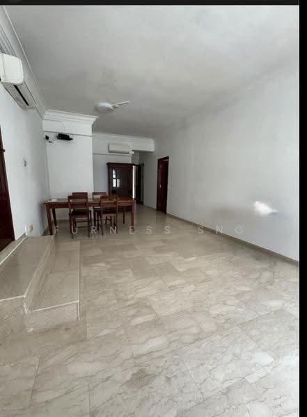 Pinetree Condo, 28 Balmoral park, Tanglin / Holland / Bukit Timah, 3 Bedrooms, 1,206 sqft, Condominium For Rent, by Furness Sng, 500290050 - Dining Room - PropertyGuru.com.sg